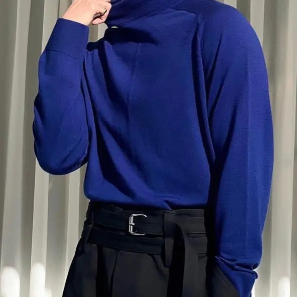 StubbyJeans1206의 17년 남사친이 달려보여요.