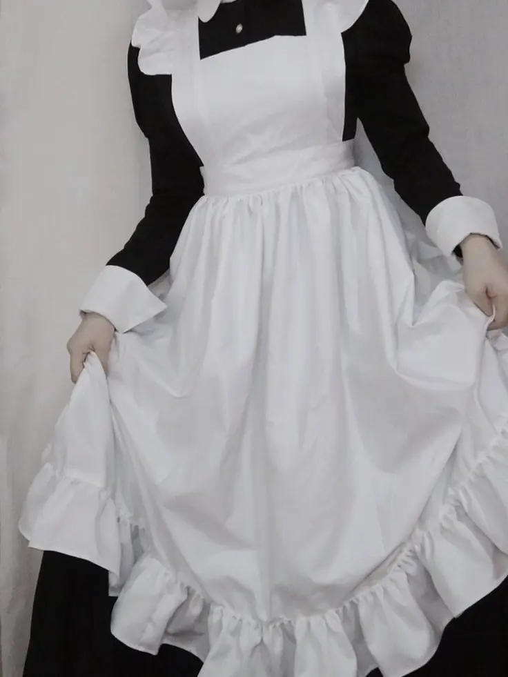 LinearChin5459의 메이드 카페