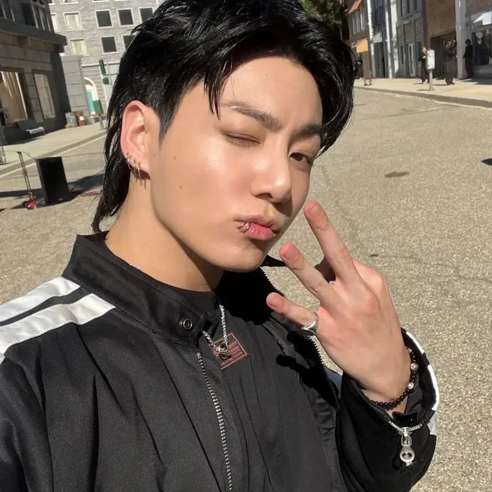 btsarmyrmjinsugajhpejiminvjk의 전정국