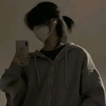 qawsedrf12의 김준혁