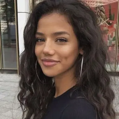 Profile image of Yasmine