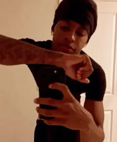 GreasyCape4807의 Jalen- freeform