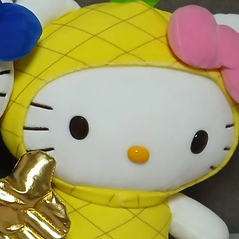 BalmyCheek7381의 모찌엘이 여우돈 삥뜯었다