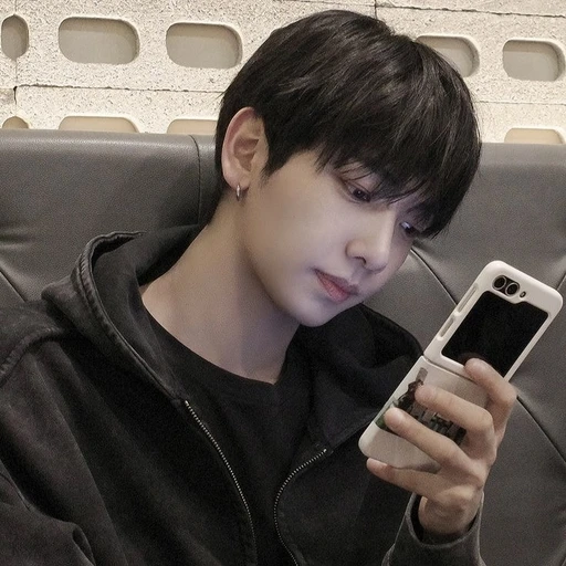 명재현