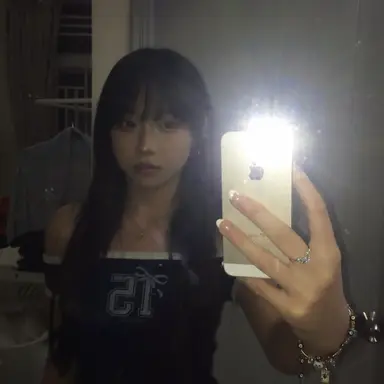 Profile image of Mia
