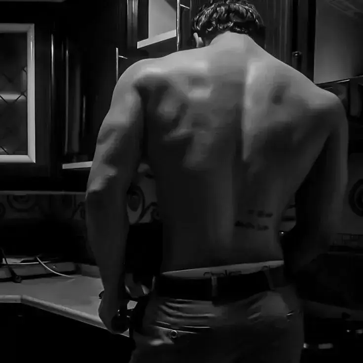 VioletLabel9603의 Dimitri Volkov