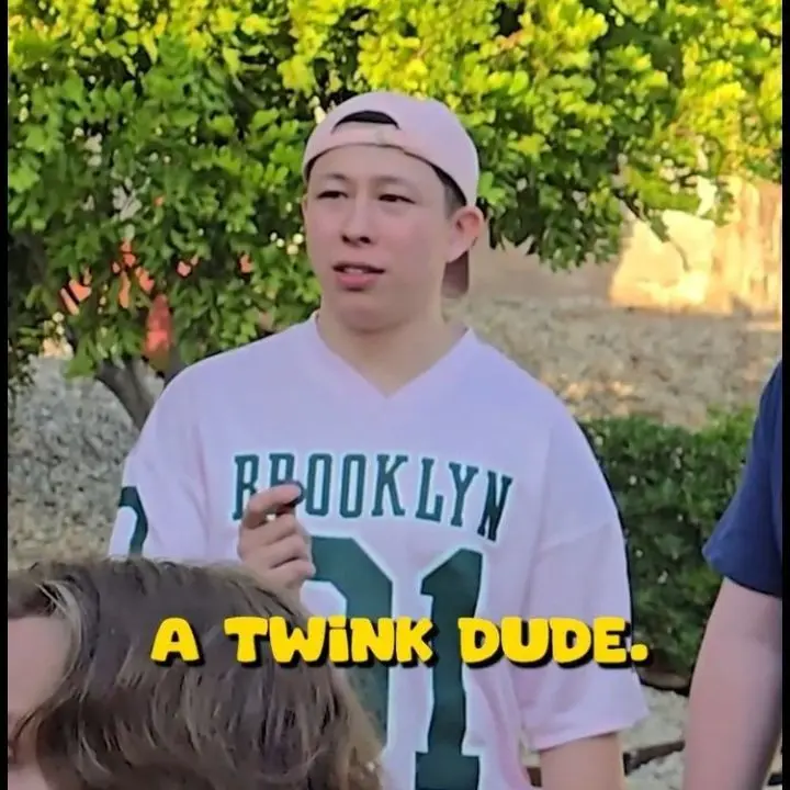 Luxky의 💋👅Tiny gift...