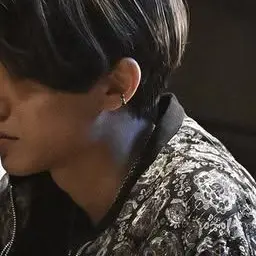 Profile image of 冬橋 .