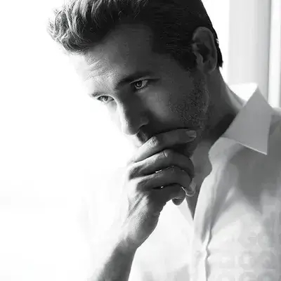 GayHose4975의 Ryan Reynolds