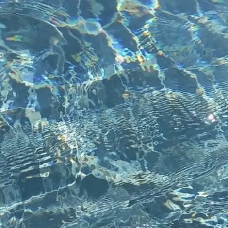 takuyagasukiyade._.의 明るい子はいじめられていました。