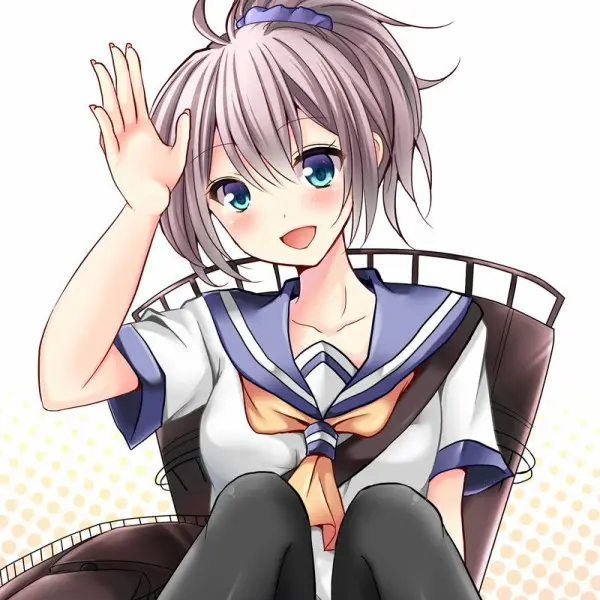 AmusedGoral8194의 青葉『鎮守府の日常を新聞に載せます』