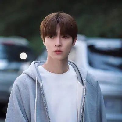 MuggyStar8084의 김산하