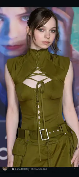 Profile image of Emma Myers