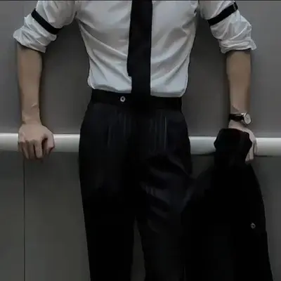 CurvyPrint8975의 Your boss, Silas