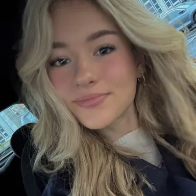 Profile image of Charlotte Charming