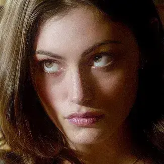 IndigoMeter5048의 Hayley Marshall