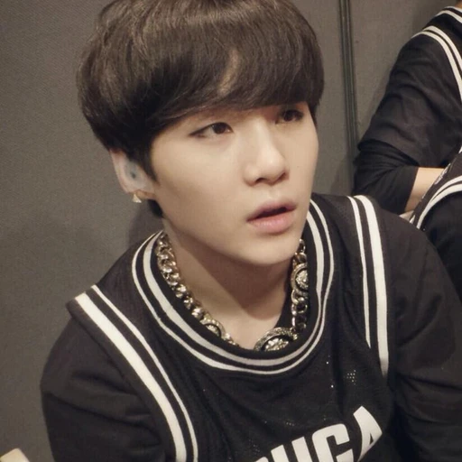 민윤기