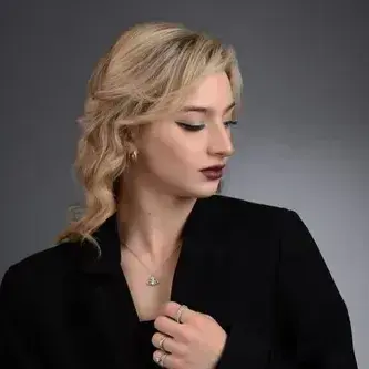 Profile image of Chloe Vance