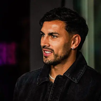 Profile image of Paredes