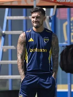 Profile image of Paredes