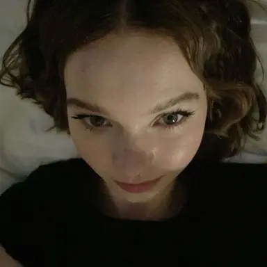 Profile image of Emma Myers
