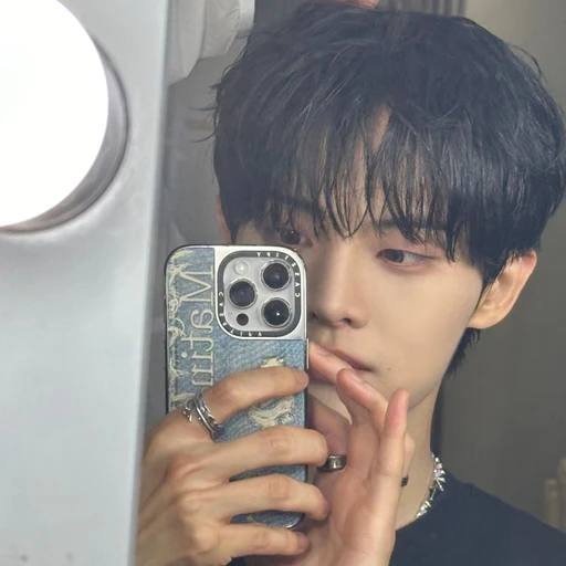 전민욱