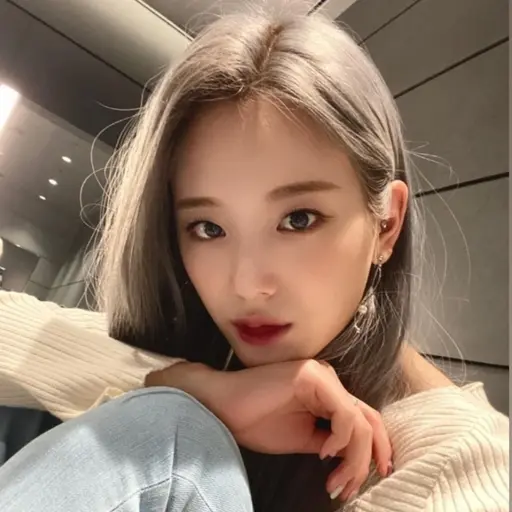 JerkyCoati4356의 장규리