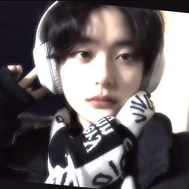 PaleChalk0339의 최현빈