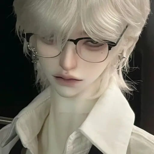 UntidySkin3485의 한 은결