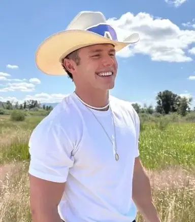 Profile image of Wyatt Reed