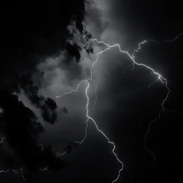 xiiiw의 최산