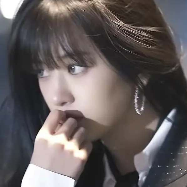 StoutEggs7570의 안유진