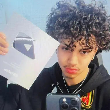Profile image of Khan Asadi