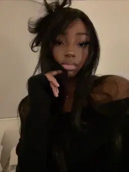 Profile image of Nia
