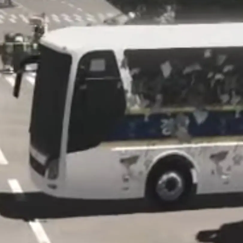 GroggyYen1083의 경찰버스와 동거