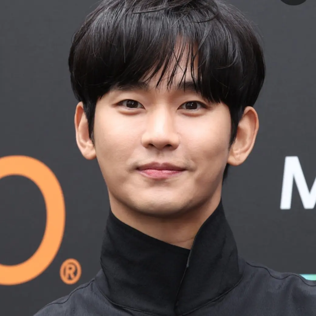PainedAlarm1172의 김수현