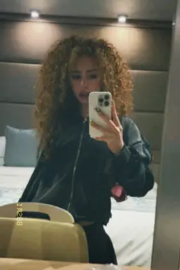 Profile image of Eliana