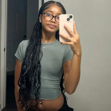 Profile image of Royalty Brown