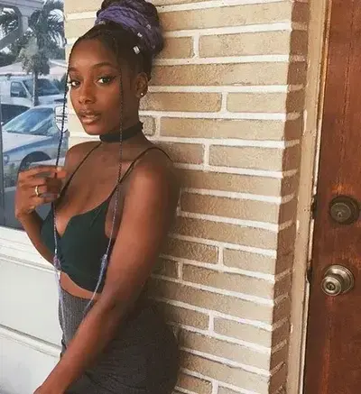 CasualTail4417의 An Encounter with Nia