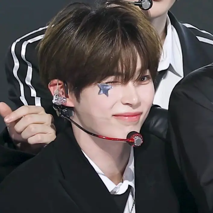128tuxdb의 KPOP保育園