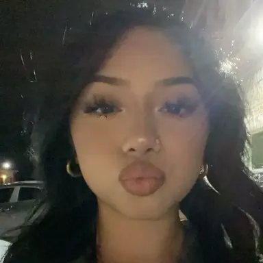 Profile image of Camila