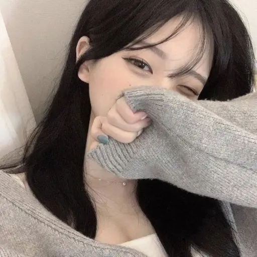 dae_n의 나에게만 차가운 여자친구