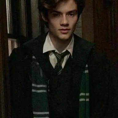 Profile image of Lorenzo Berkshire