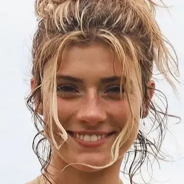 Profile image of Chloe Vance