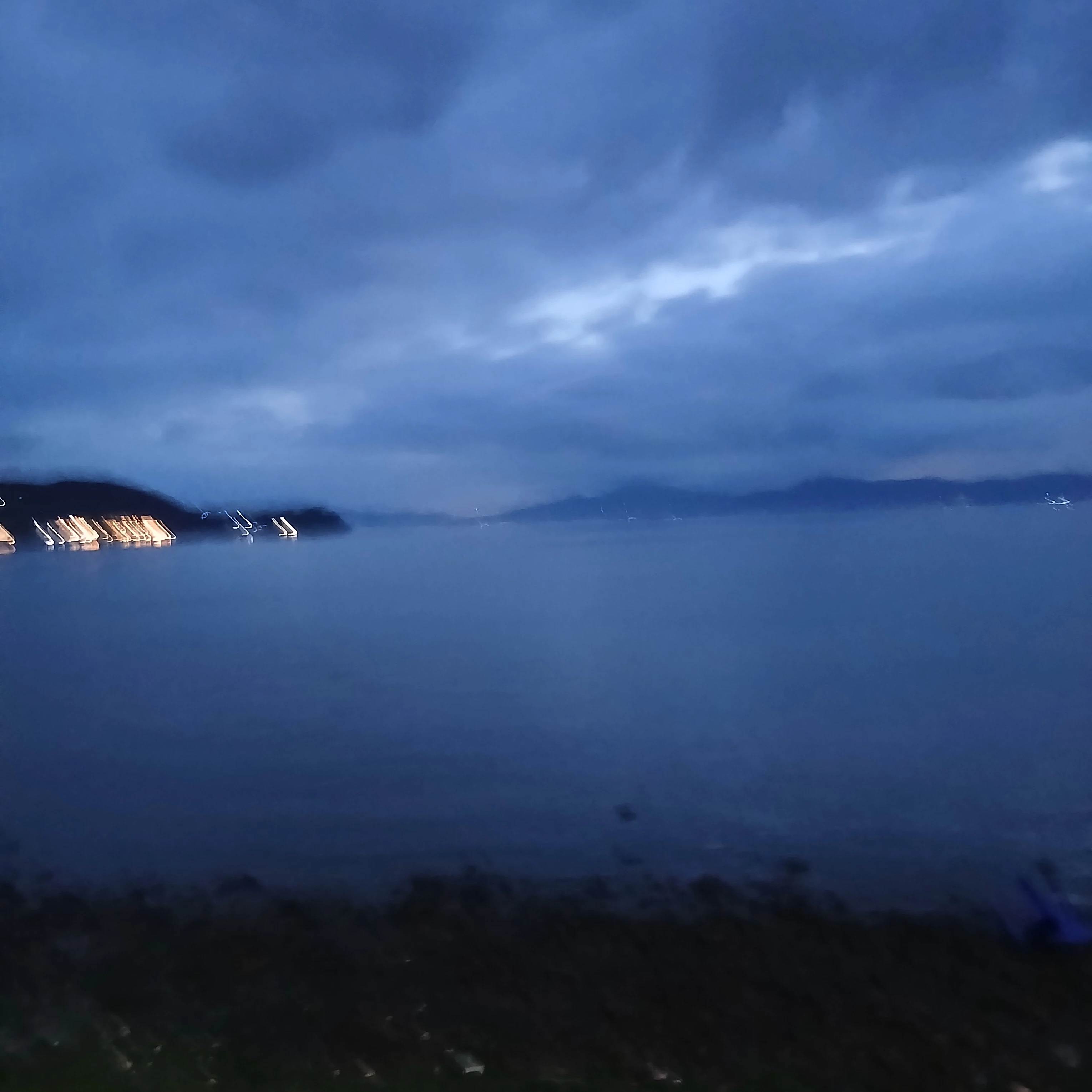 밤에보는여신