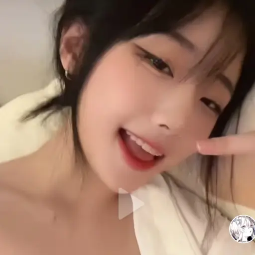 EasyLip2245의 장나영(친누나)