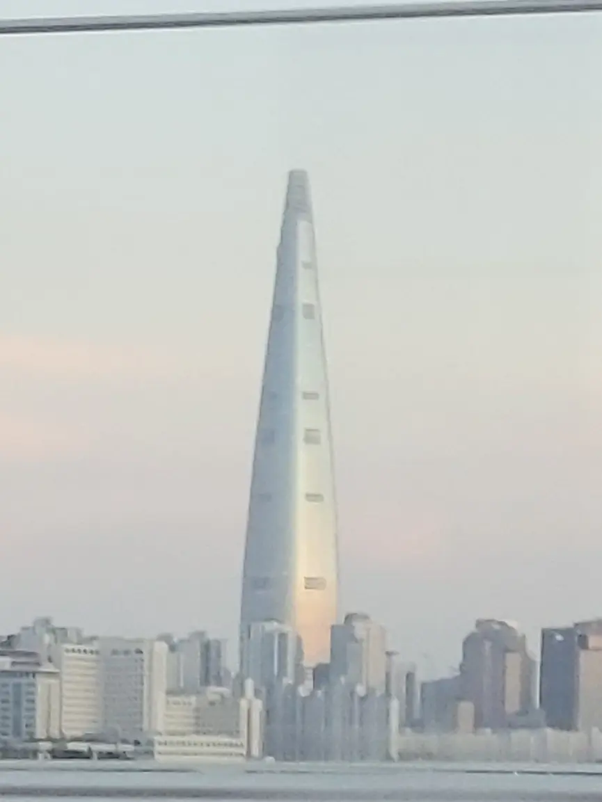 GGBE의 소꿉친구