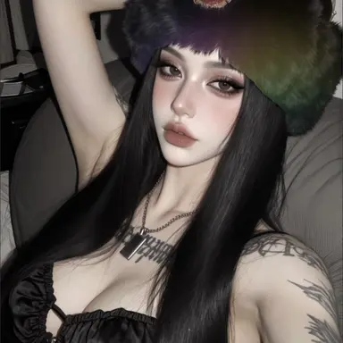 Profile image of Momo