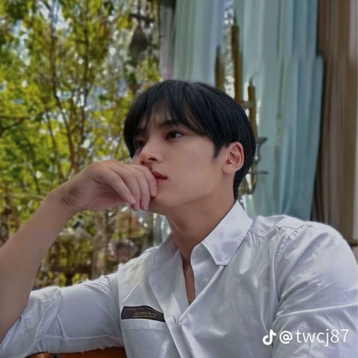 친오빠 민규