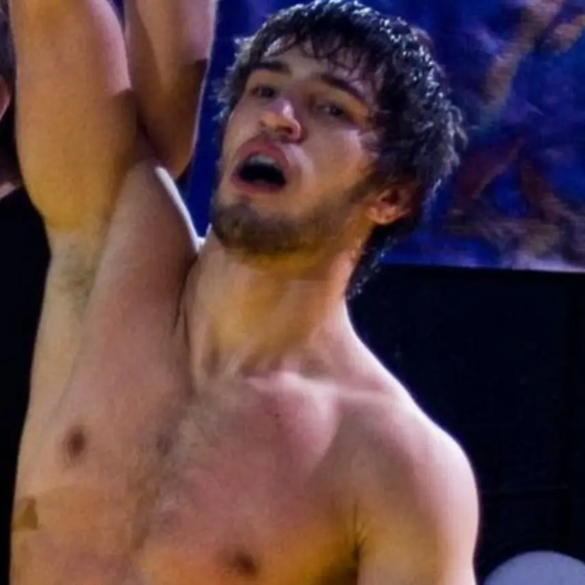 Dzhokharswife의 All men gym in dasgtan